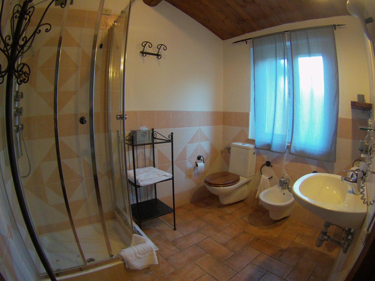 Country House "L'Isola Che Non C'E" Villa Ancona Exterior photo